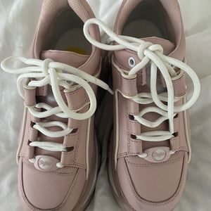 Pink Buffalo Dino stomper shoes! Work only 3 times. Size 9